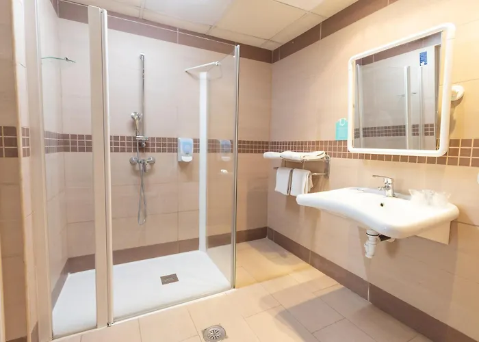 Отель Alda Independencia