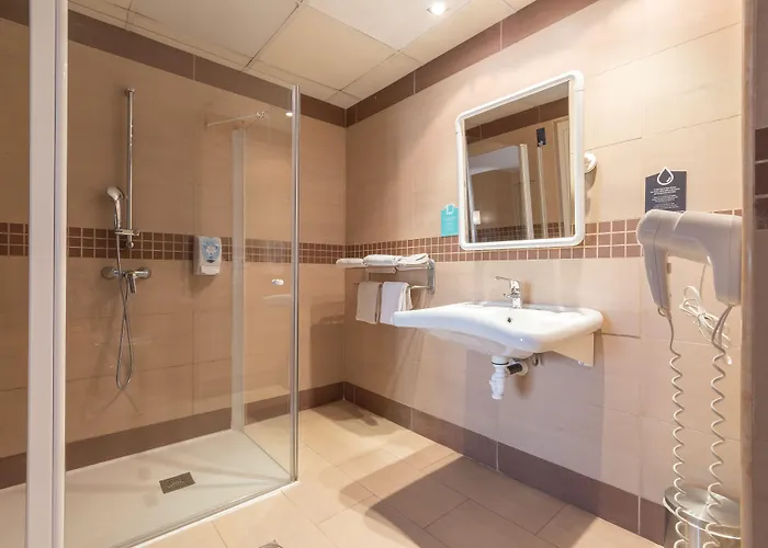 Alda Independencia Отель Сарагоса