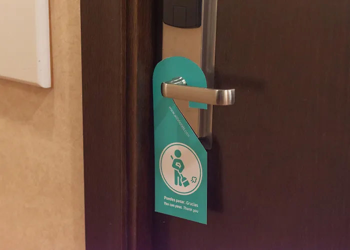 Alda Independencia Отель Сарагоса